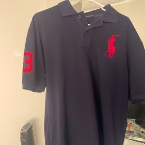RALPH LAUREN BIG PONY ITS PRETTY MUCH BRAND NEW IF YOU REFER TO THE COLLAR?